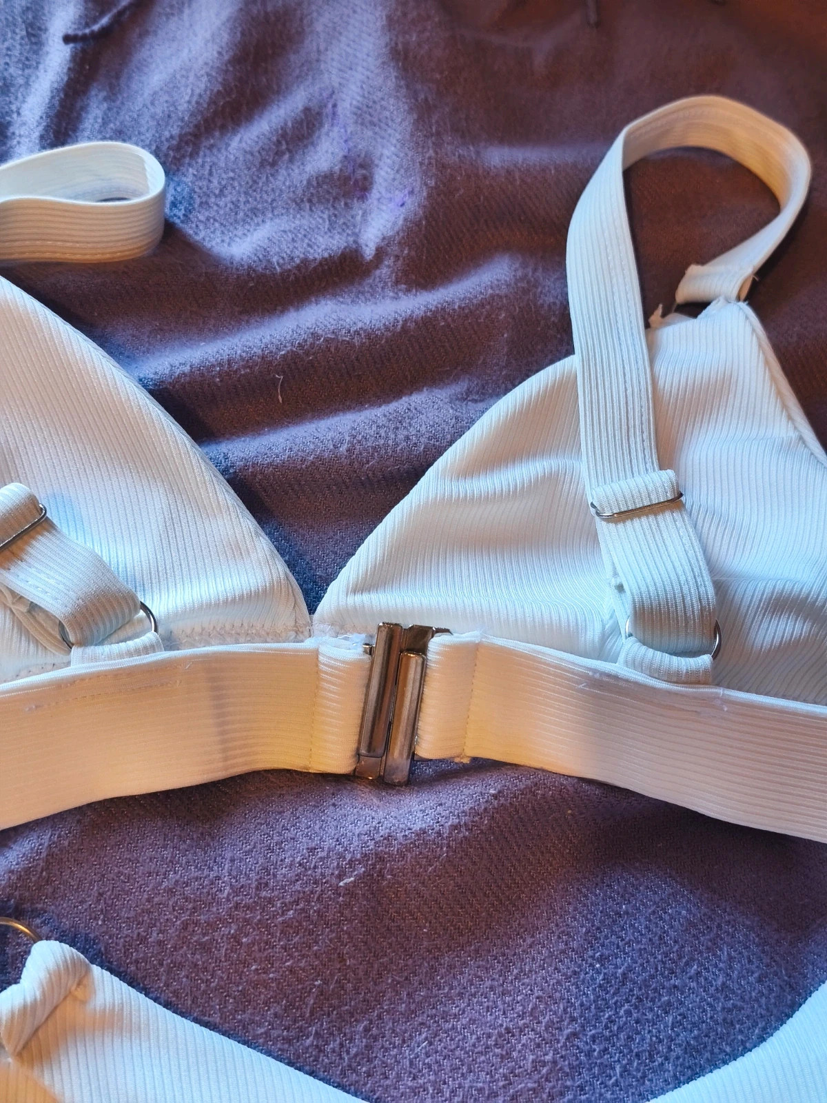 Bikini triangulo 4