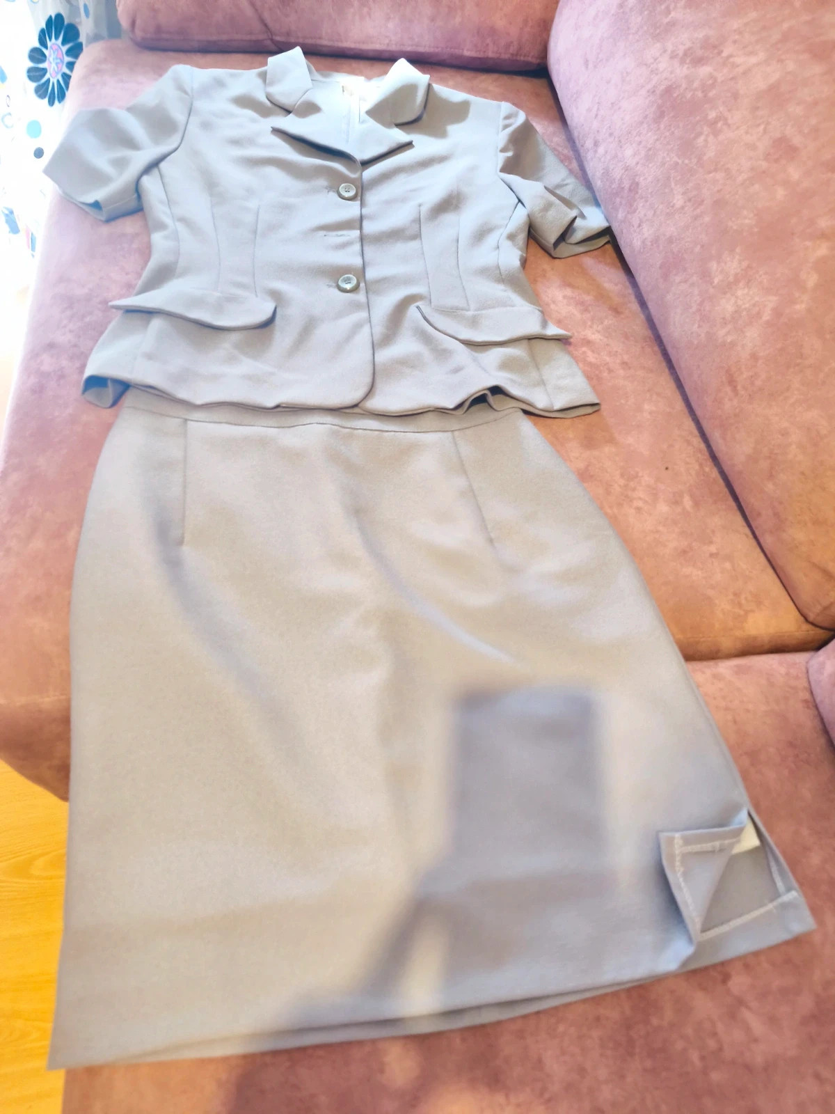 Traje falda 2