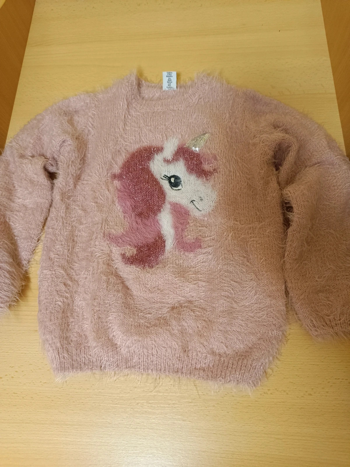 Kislány meleg pulcsi 1