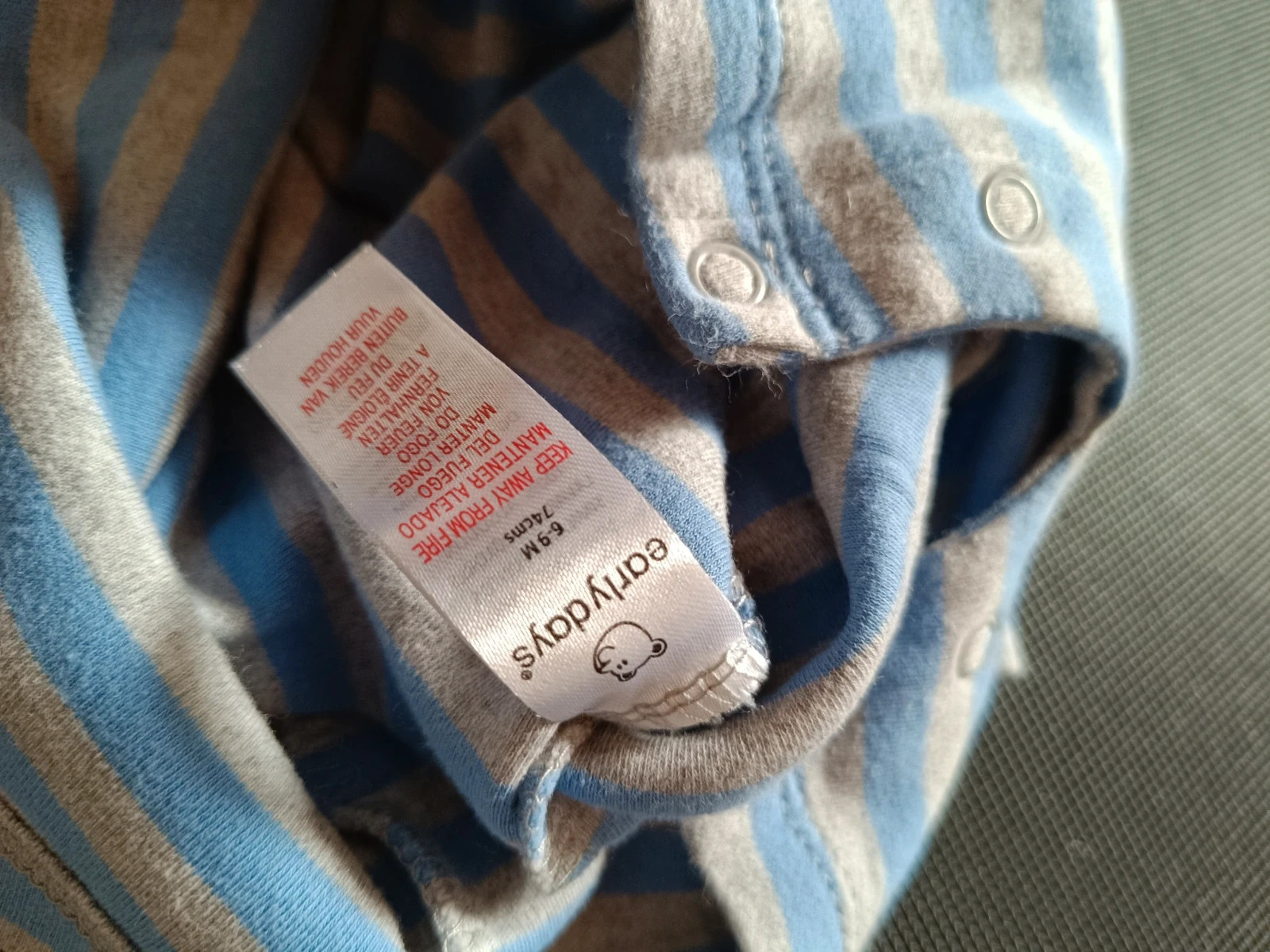 Kisfiú napozó/ rövid body 3