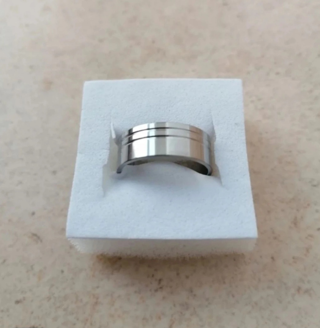 Anillo unisex de acero 1