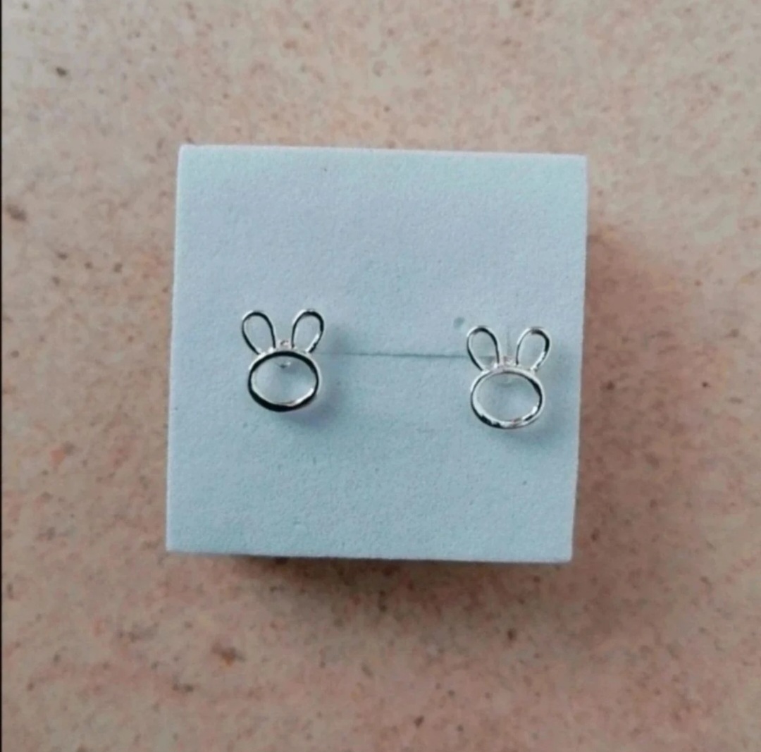 Pendientes cabeza conejo mujer 1