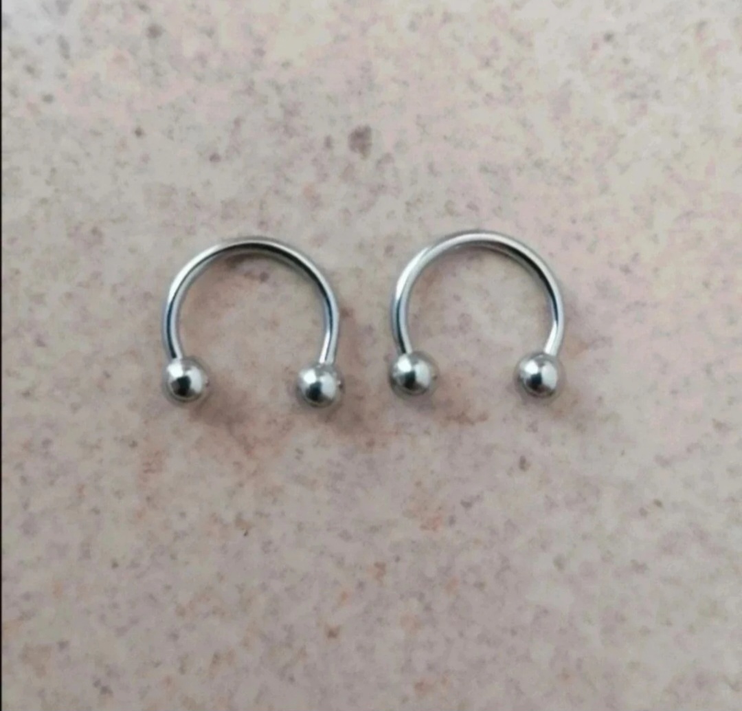 Piercings de acero unisex 1