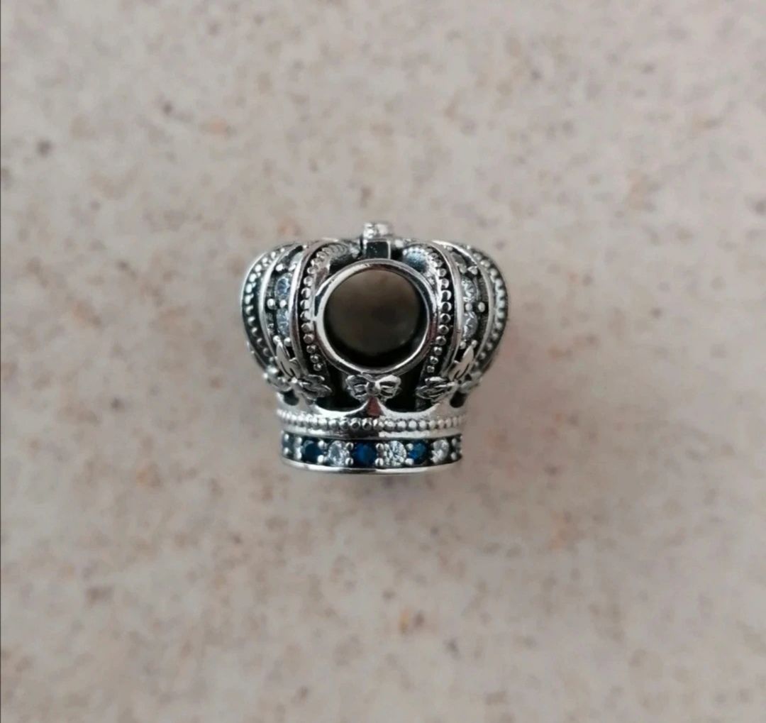 Charm o dije corona de rey en plata 2