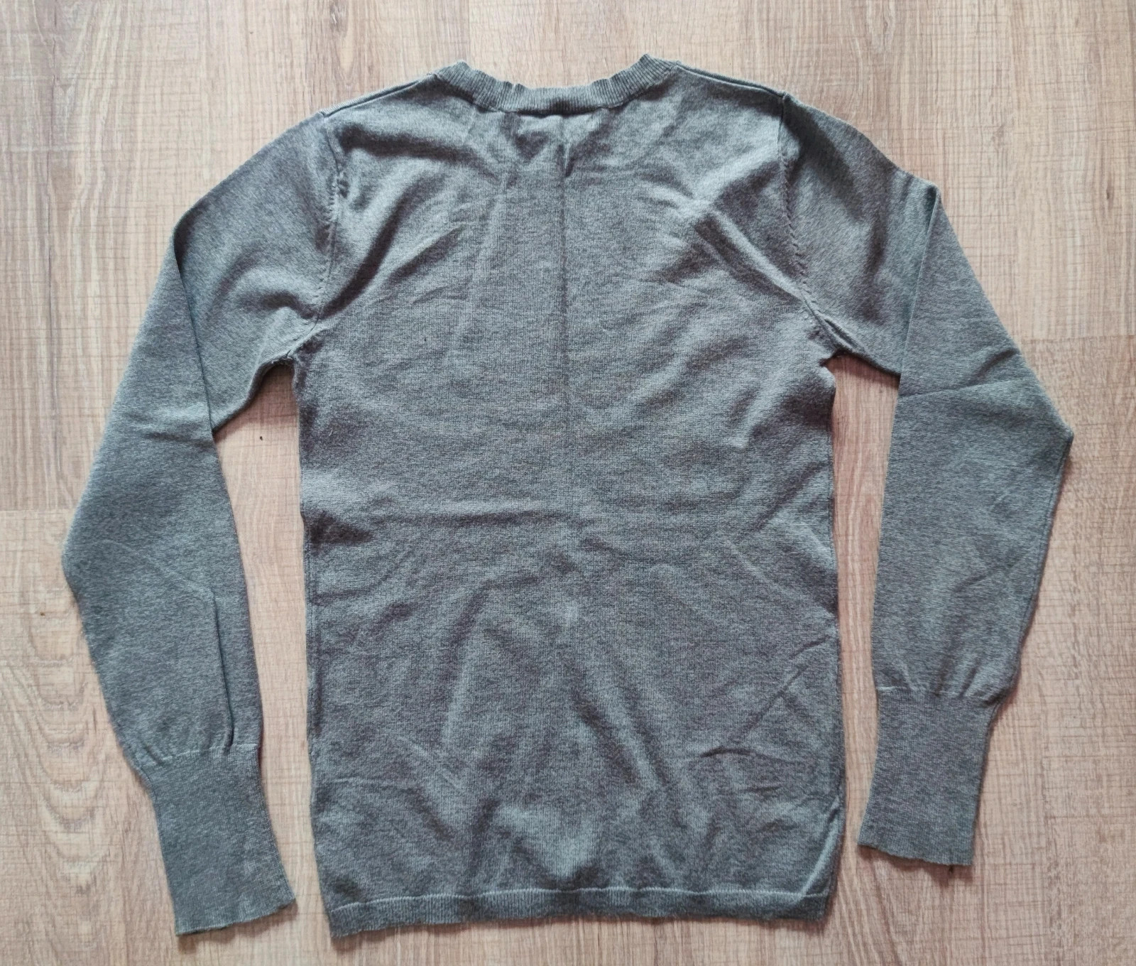 Újszerű M/L Sinsay basic vékony pulóver 2