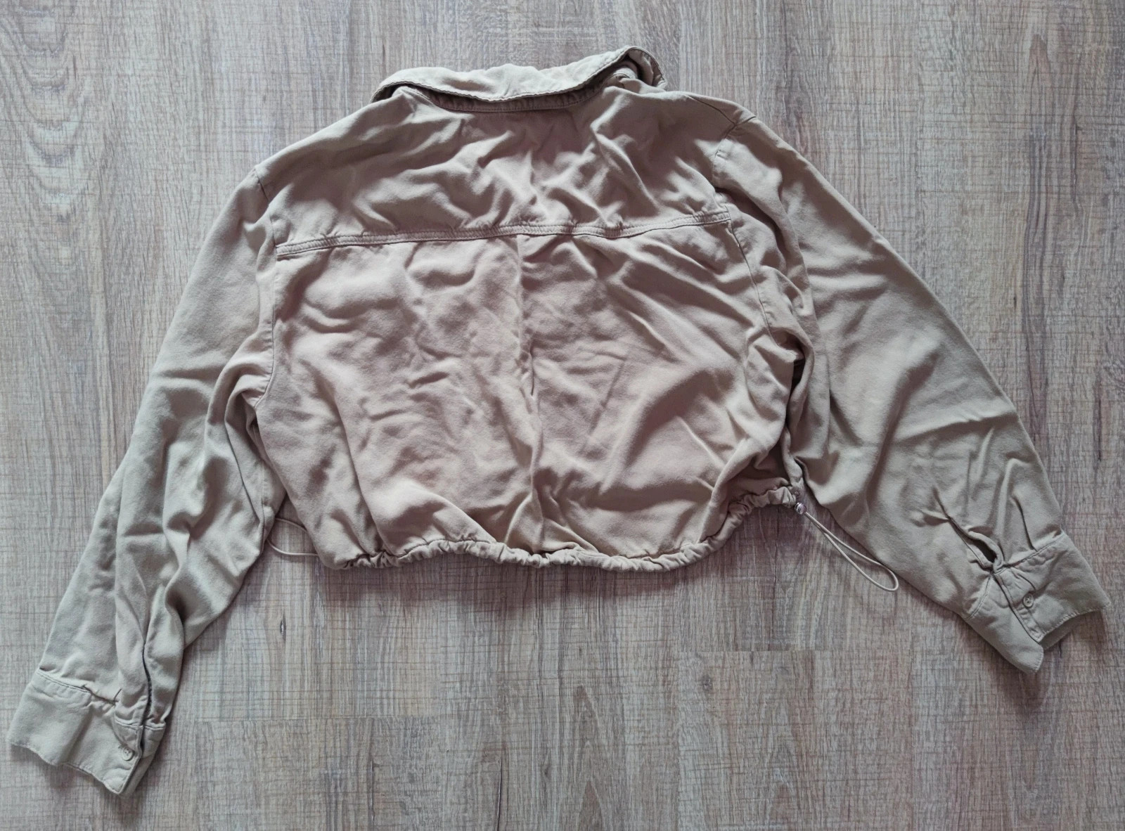 Újszerű Y2K Stradivarius M-es hosszúujjú crop ing 2