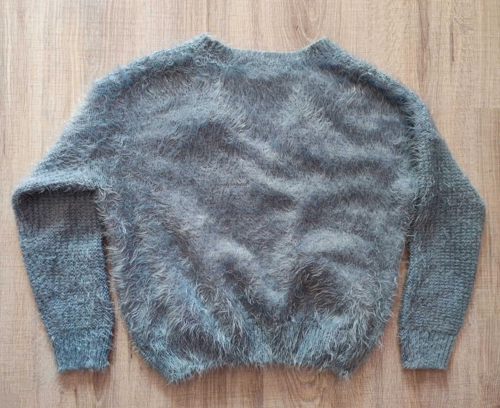 Újszerű S/M Benetton pihe-puha Teddy kardigán 3