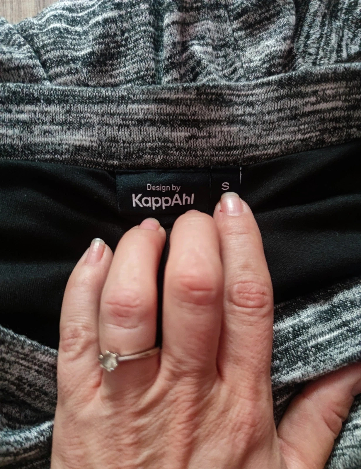 KappAhl S-es hosszú átlapolt szoknya 4