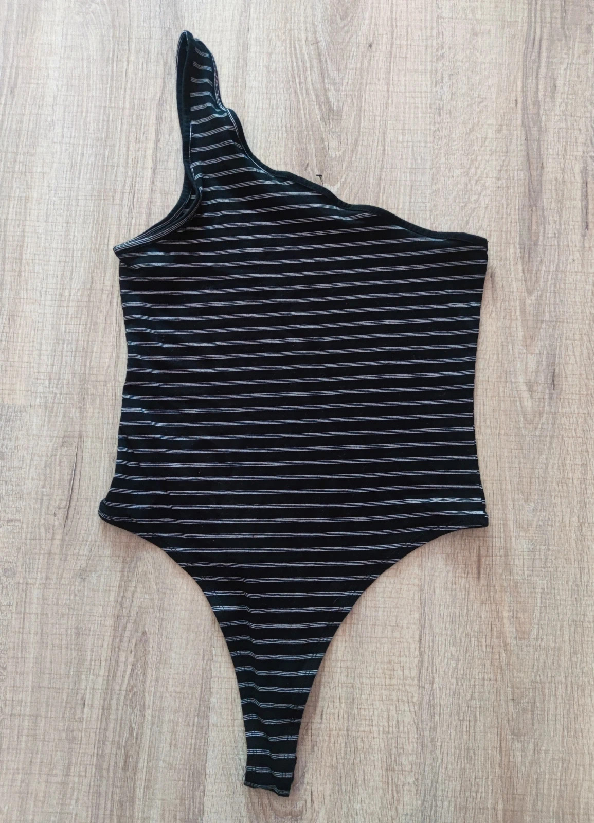 Új! Primark 40-es 80% pamut aszimmetrikus félvállas body 2