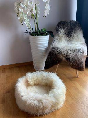 Natural Sheepskin Cat beds 50cm, 70cm, Premium 3
