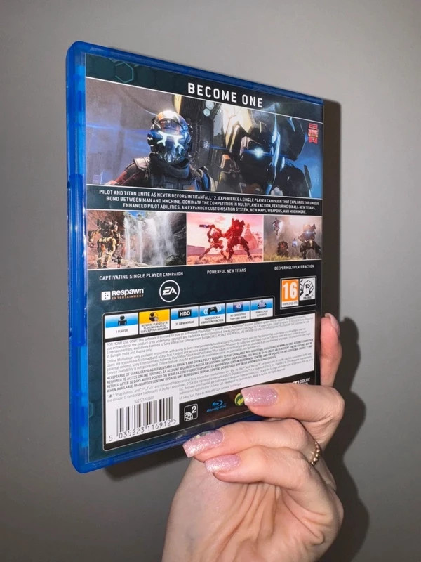 Titanfall 2 PS4 – eredeti, szép állapotban 2