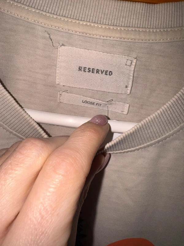 Reserved bézs férfi póló – erdei mintás, S-es, Loose Fit 4