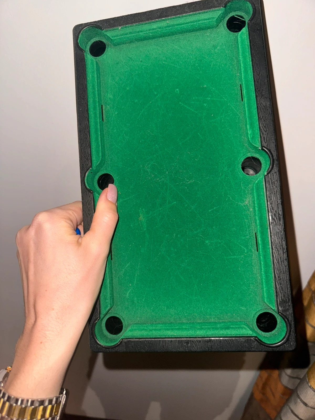 Mini biliárdasztal gyerekeknek – 2 dákóval 2