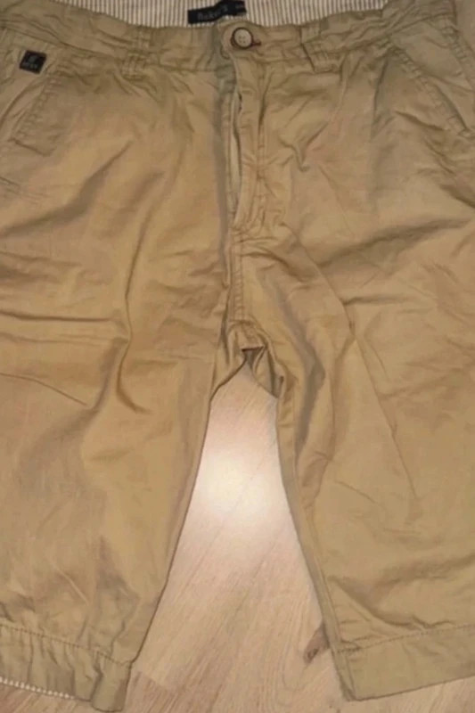 Baker’s férfi bézs chino rövidnadrág – 32/46-os méret 2