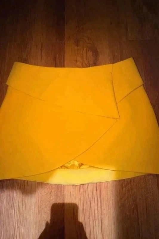 Pull&Bear mustár sárga szoknya 1