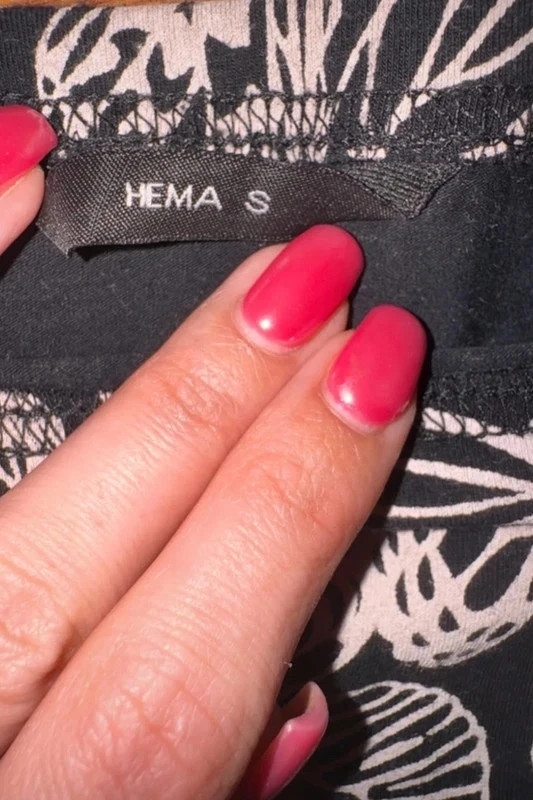 Hema S fekete-fehér pillangómintás szoknya 3
