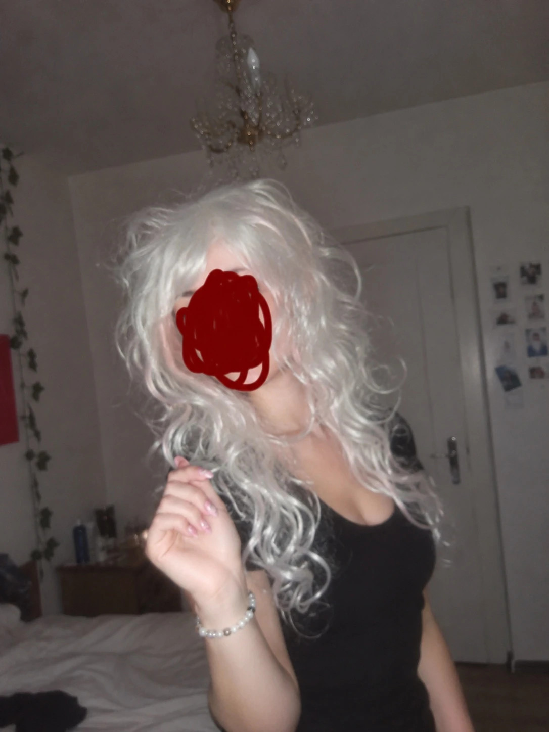 Hosszú fehér hullámos paróka – cosplay / jelmez 1