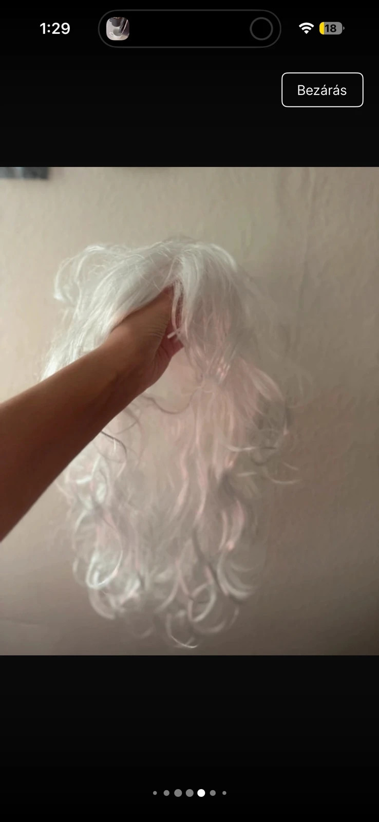 Hosszú fehér hullámos paróka – cosplay / jelmez 2