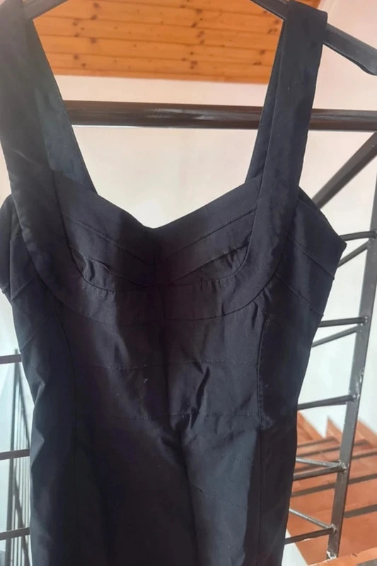 Elegáns fekete mini ruha – M/38 4