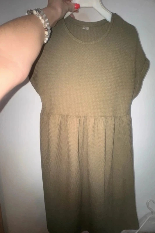 Khaki/olívazöld női nyári ruha – M 4