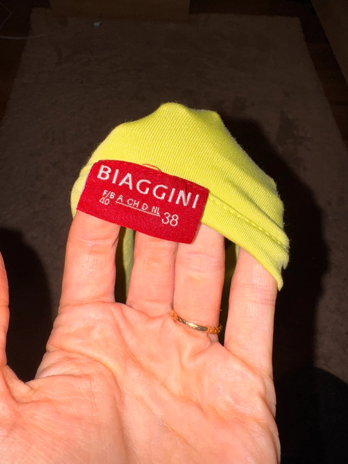 Biaggini limezöld női top – 38-as méret 3