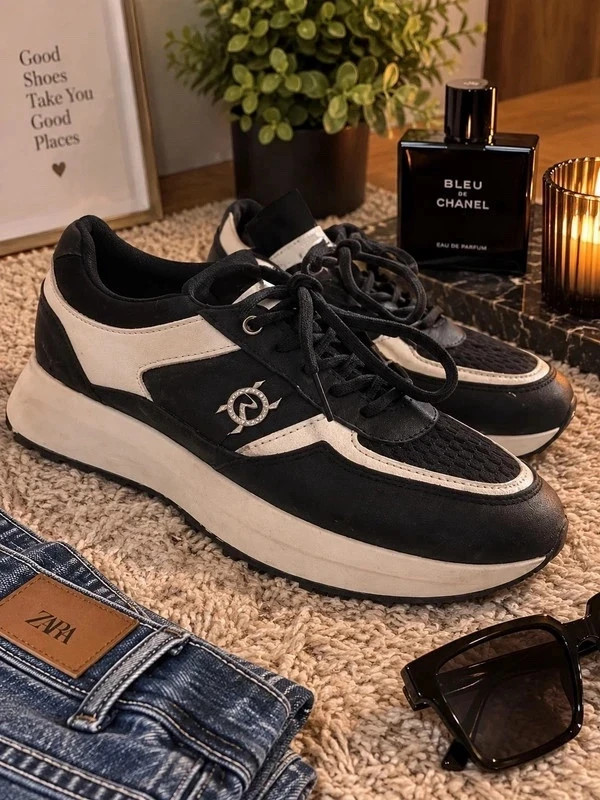 Fekete-fehér platform sneaker / sportcipő – 40-es – újszerű 1