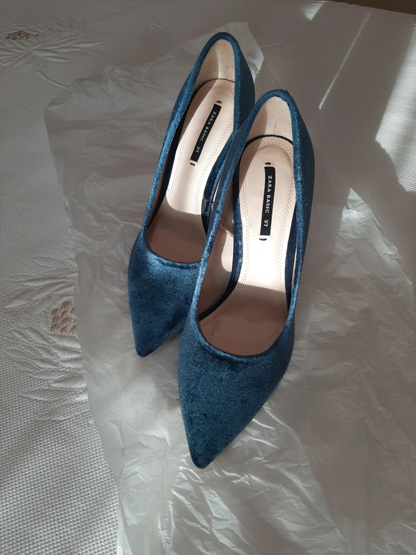 Zapatos terciopelo nuevos zara 1