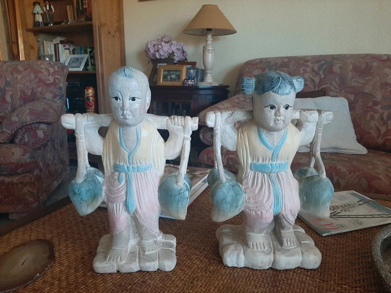 Figuras decorativas de madera 1