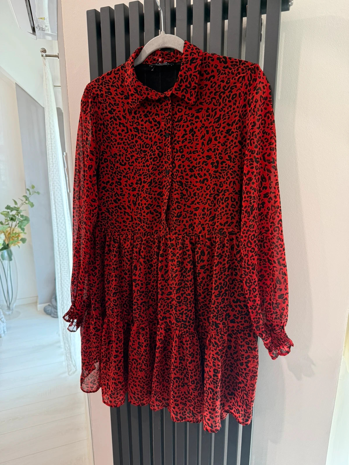 Bershka piros leopárdmintás ruha – S méret 1
