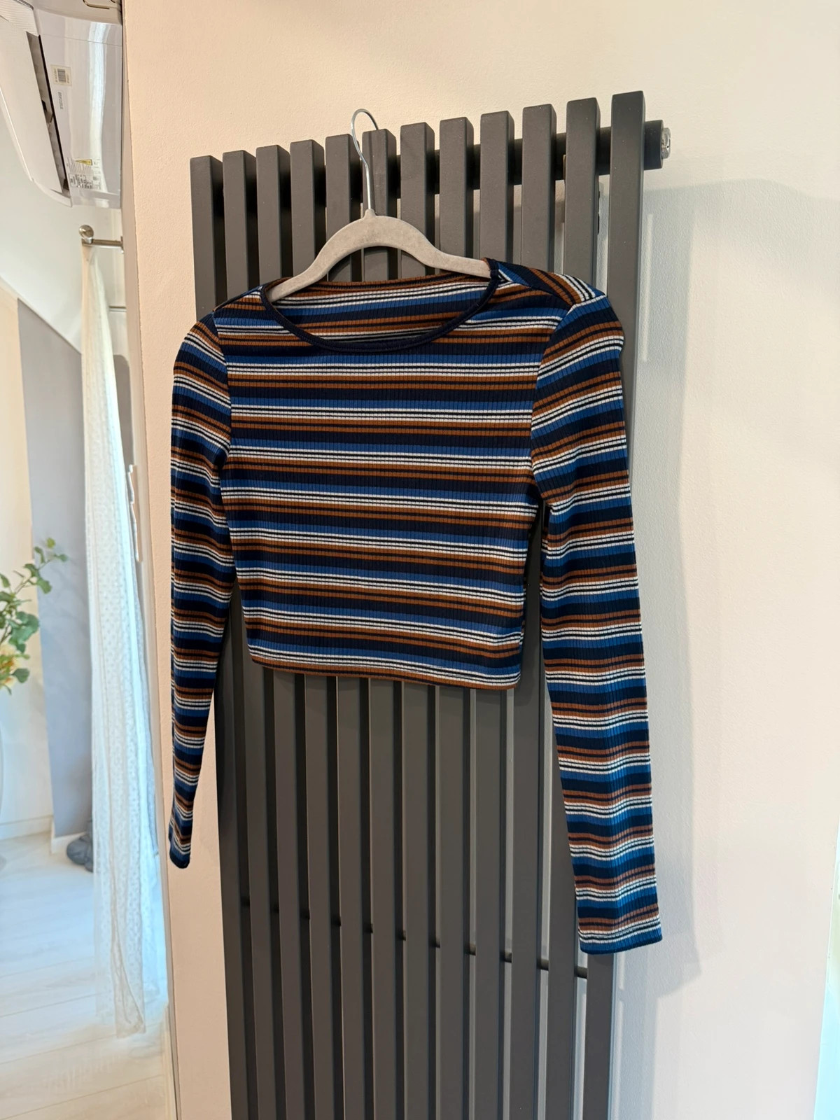 Shein csíkos bordázott crop top – XS méret 1