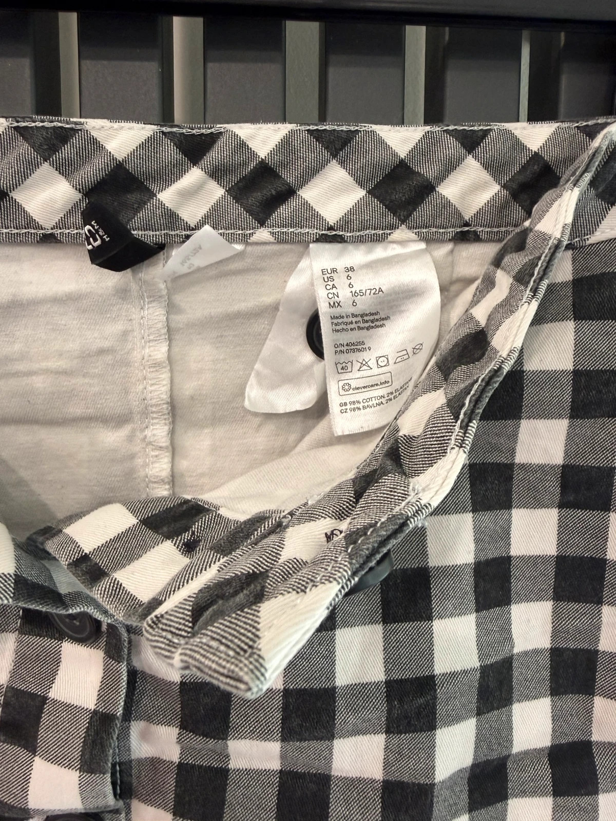 Fekete-fehér kockás (gingham) H&M miniszoknya 4