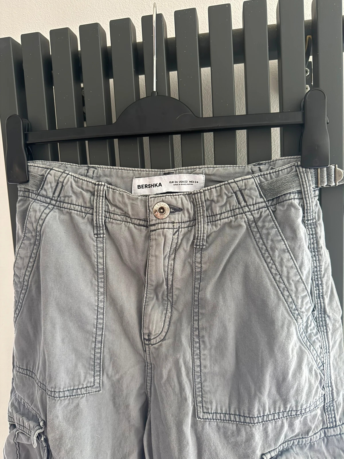 Bershka szürke cargo nadrág (EUR 34) 2