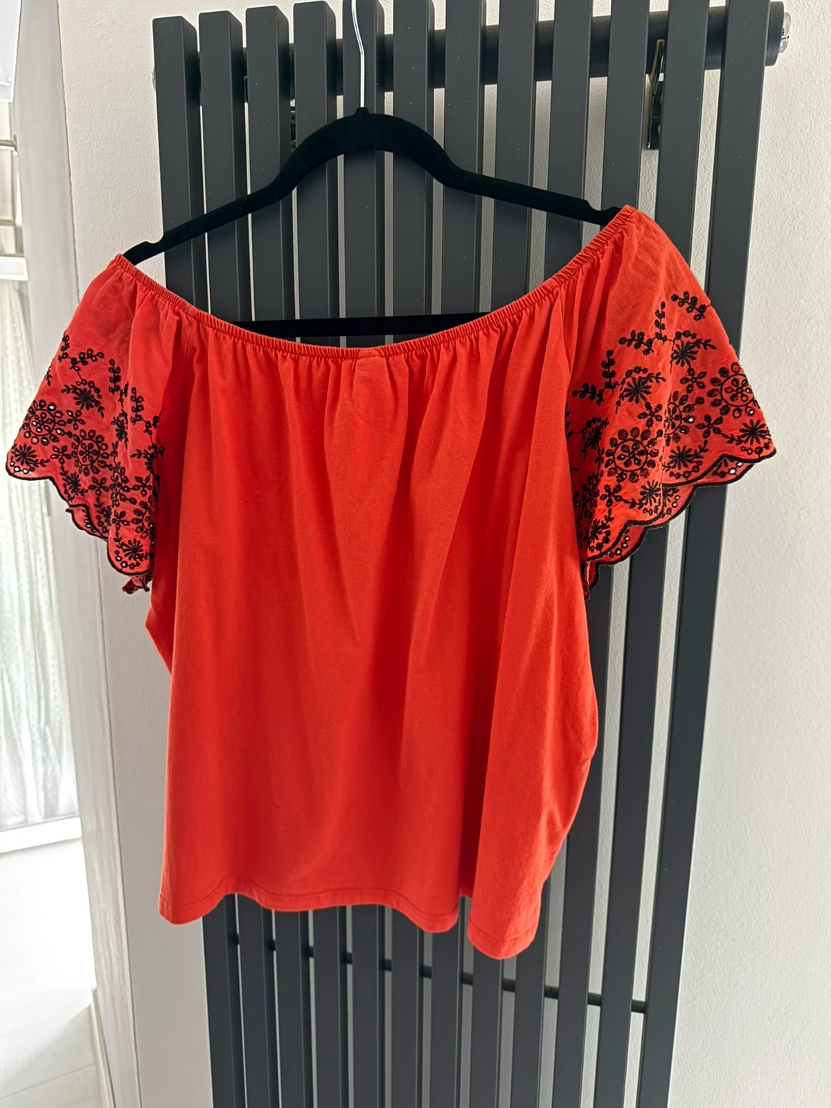 H&M hímzett off-the-shoulder (vállnélküli) felső - M méret 2