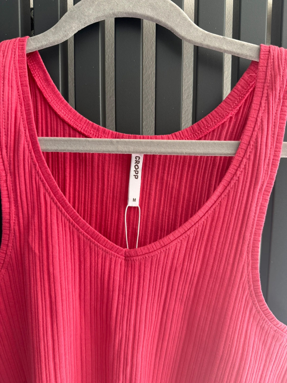 Cropp rózsaszín bordázott Crop Top – M méret 2