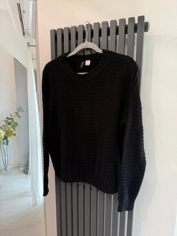 H&M Divided fekete kötött pulóver - S méret 1