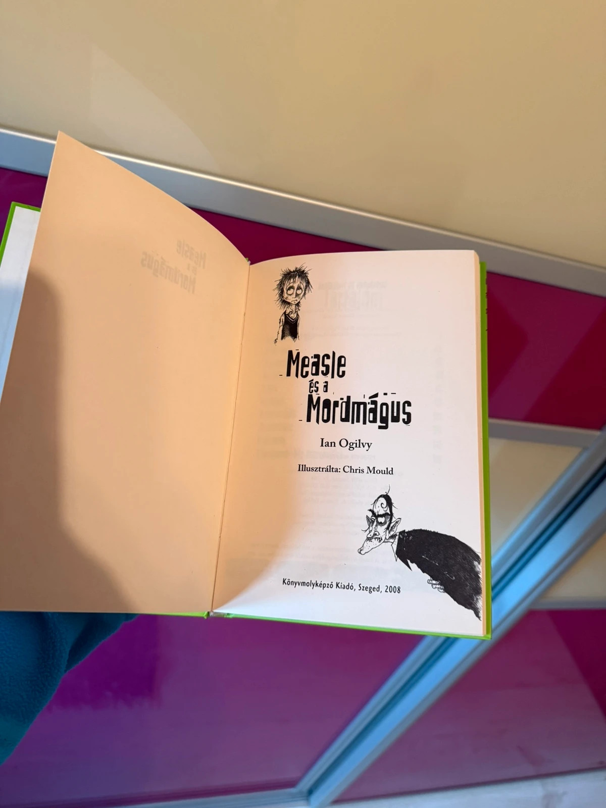 Measle és a Mordmágus - Ian Ogilvy (Könyvmolyképző) 4