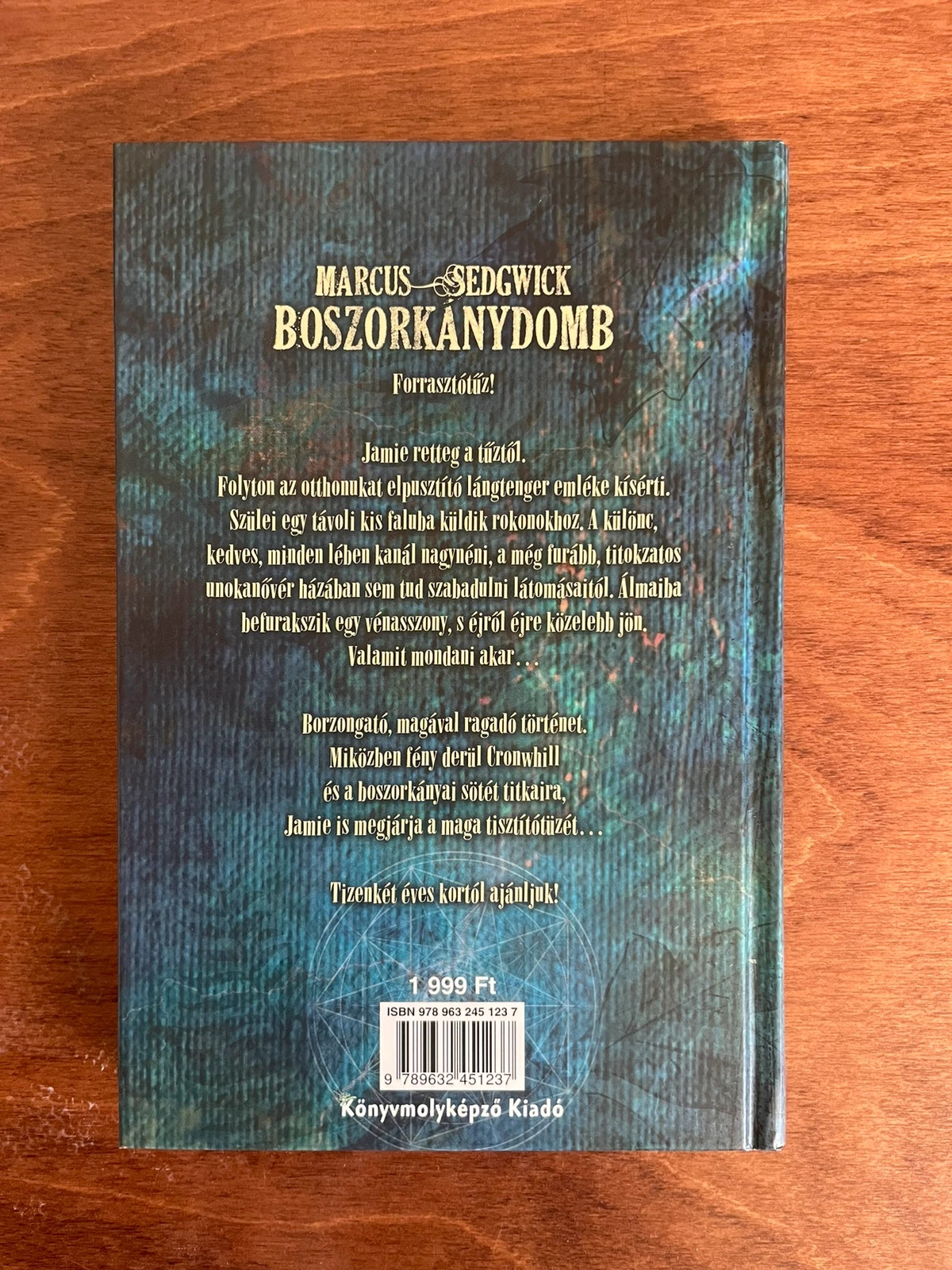 Marcus Sedgwick - Boszorkánydomb 2