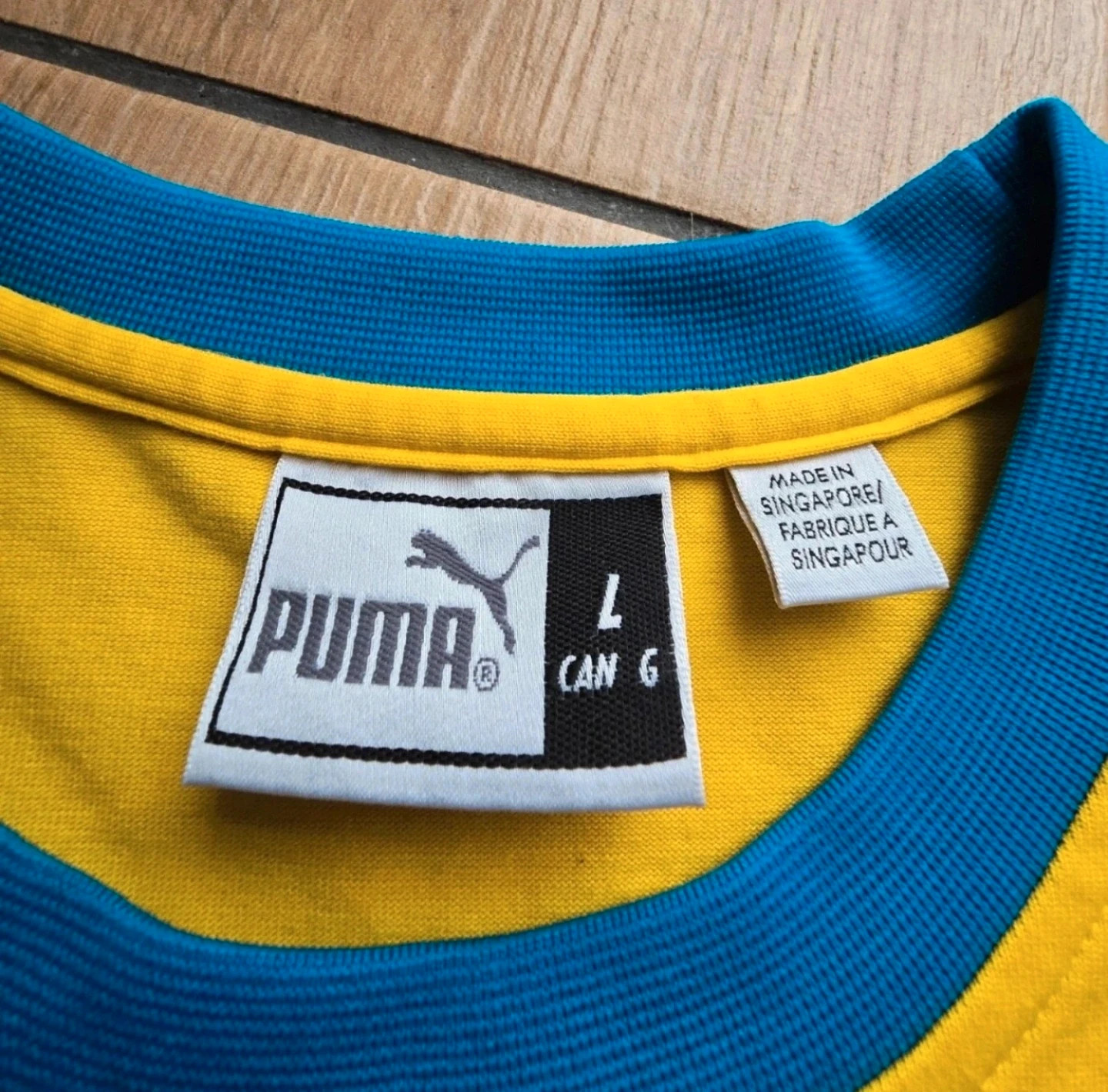 Retró Puma sárga kék "Series 1975" póló / Y2K stílus L méretű 4