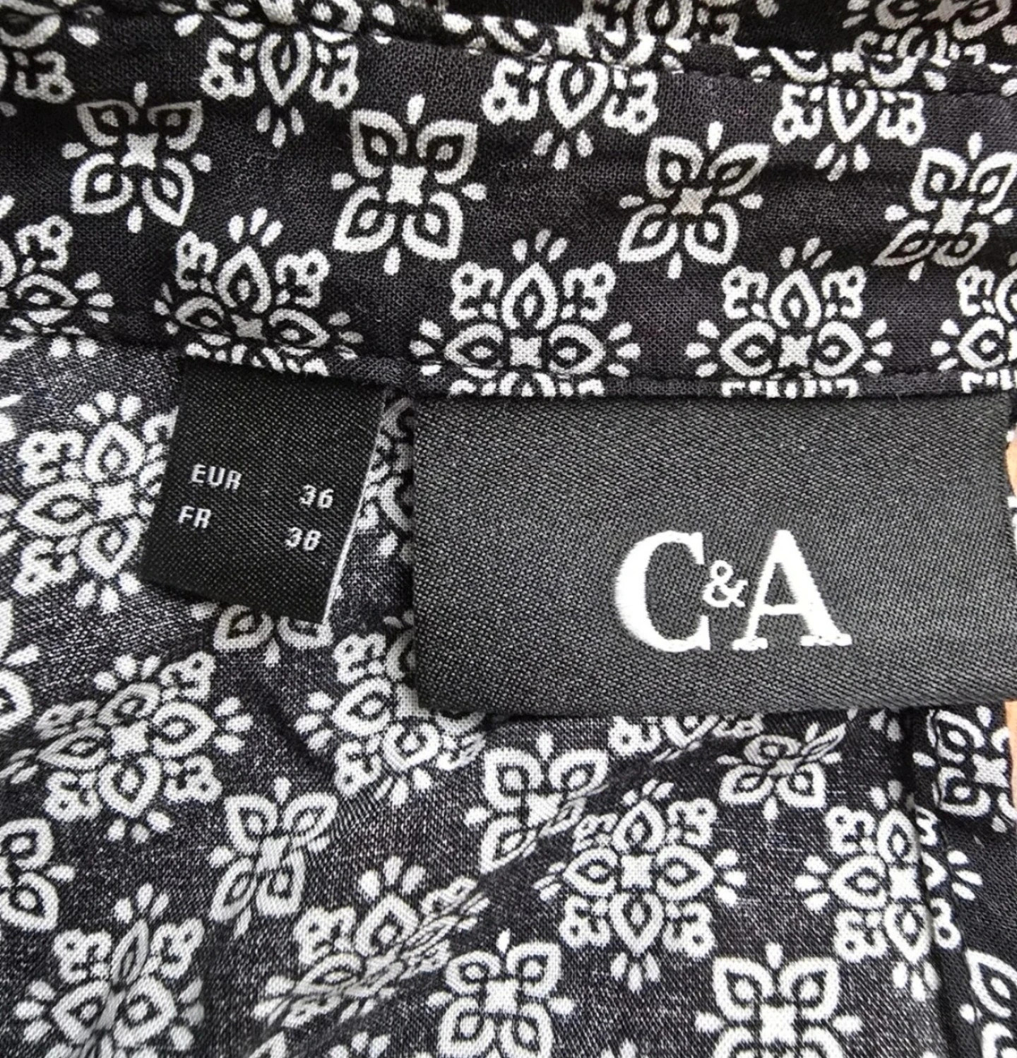 C&A mintás női ujjatlan ing / tunika derekán megkötős S méret 3