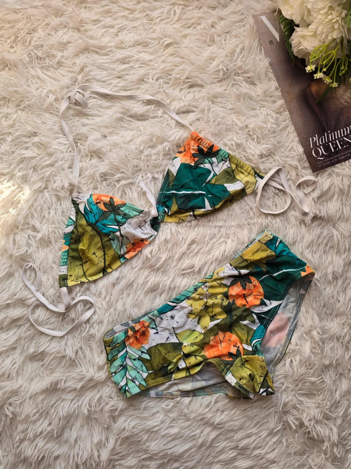 Gyönyörű trópusi mintás kétrészes bikini / fürdőruha szett XS méret Új sosem viselt 1
