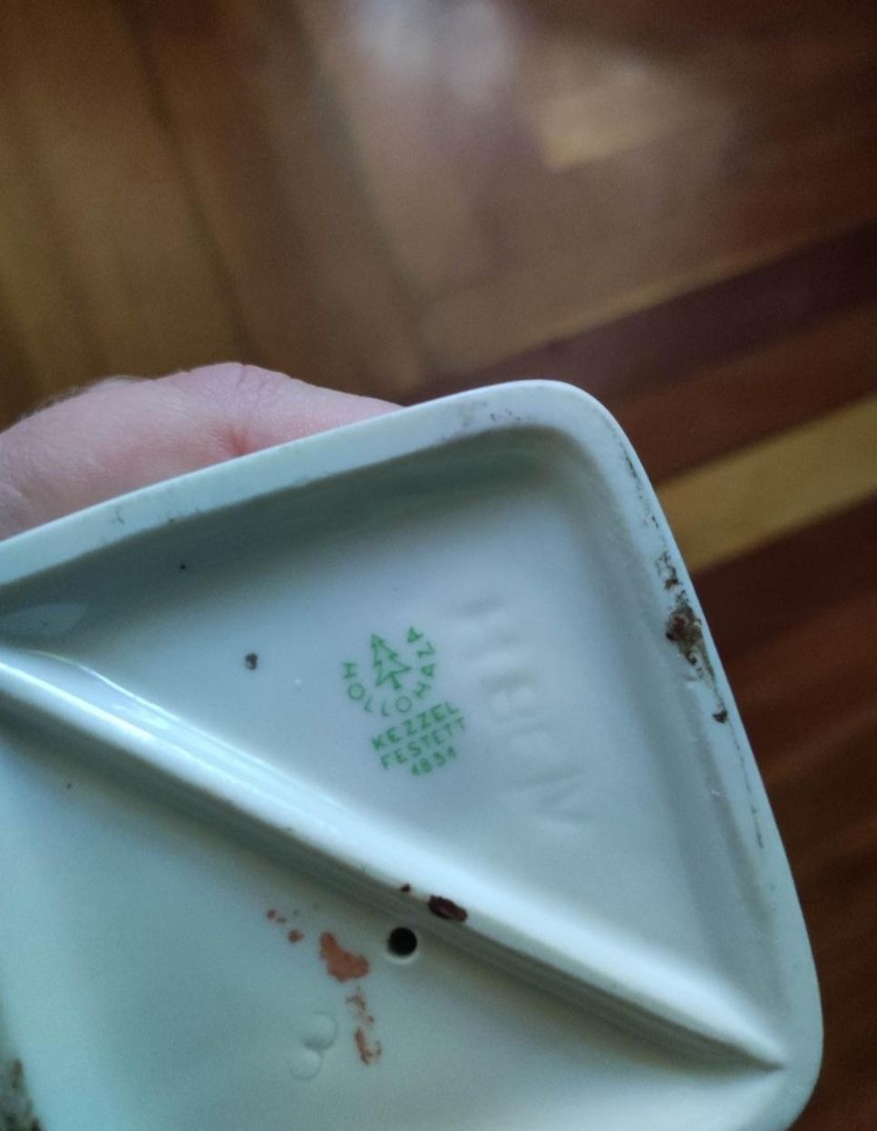 Hollóházi porcelán női akt szobor 3