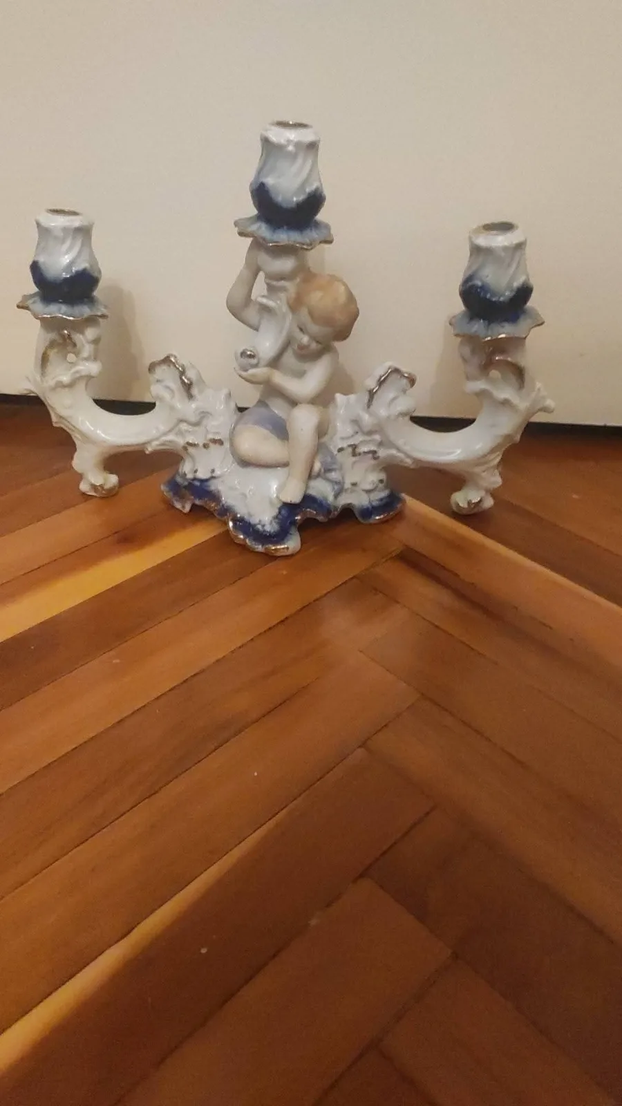 Román porcelán gyertyatartó 1