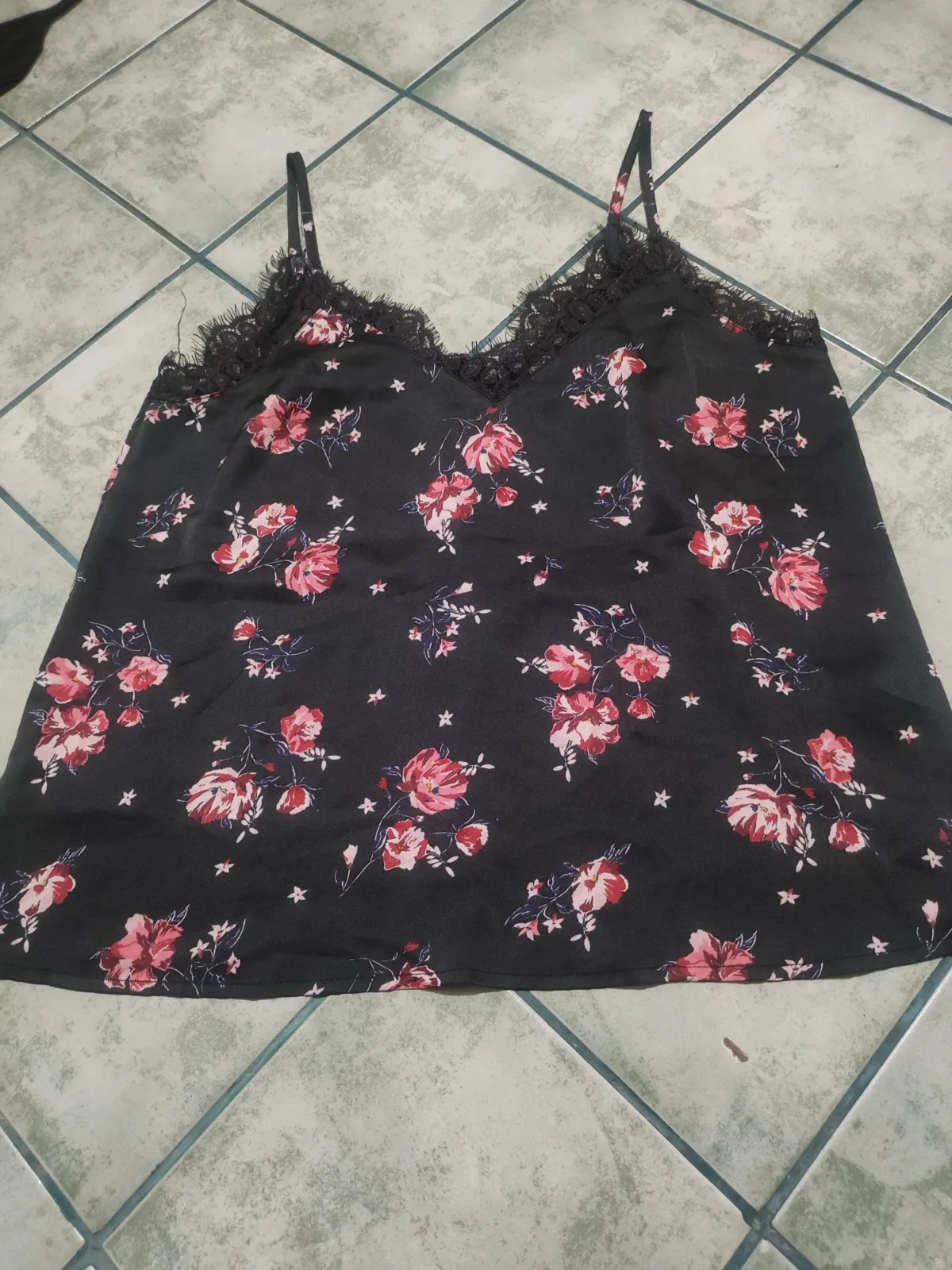 H&M divided szatén top 1