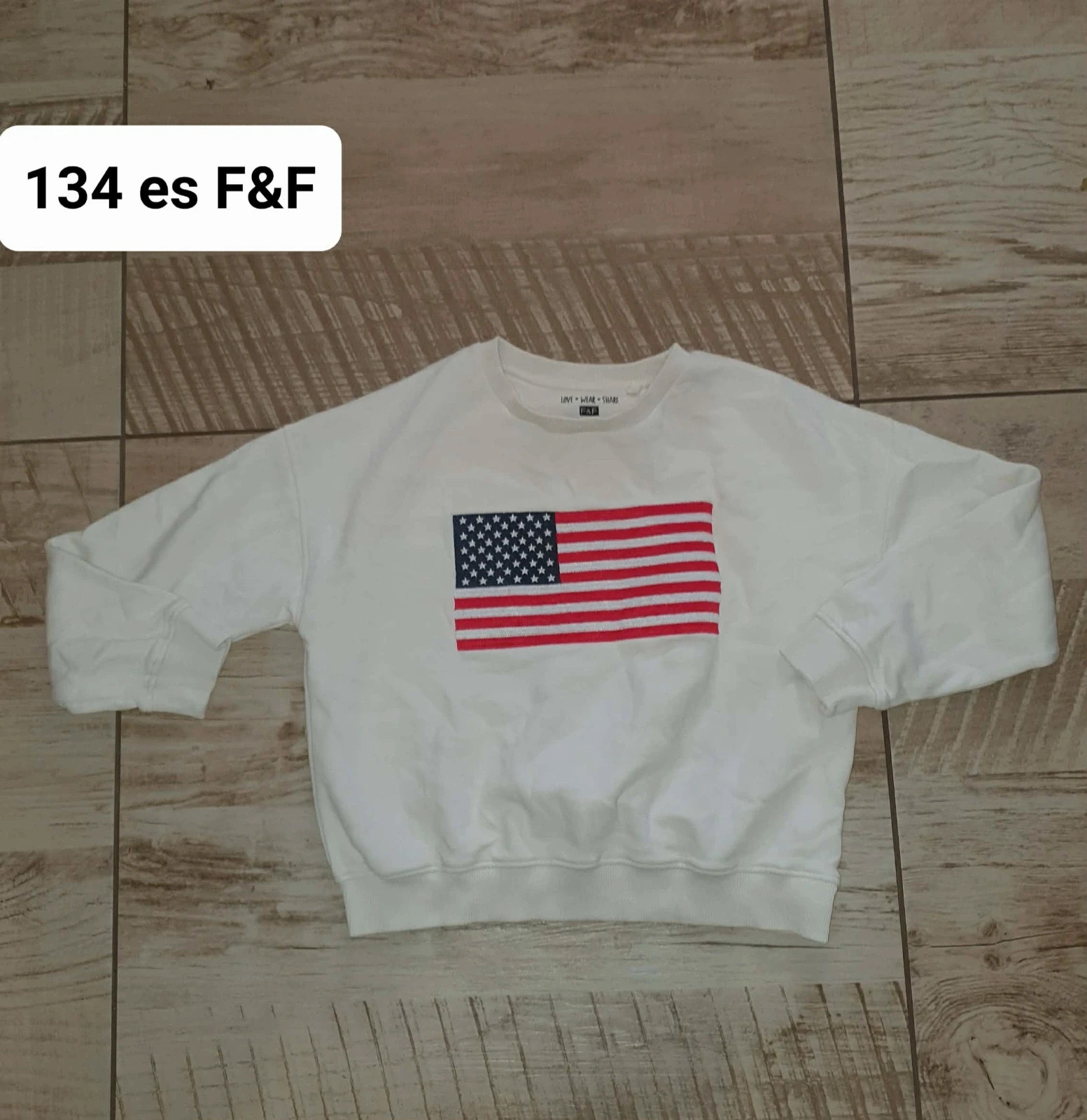 134 es F&F pulcsi