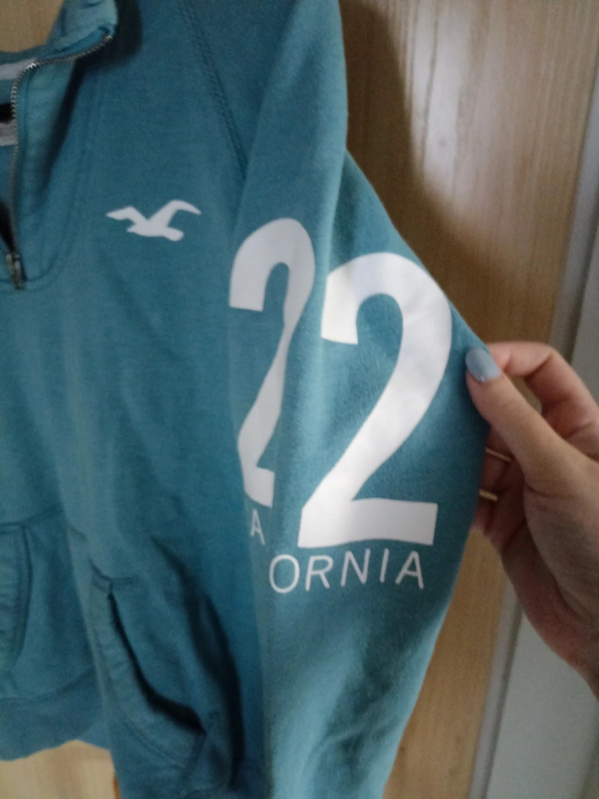 Hollister pulcsi 3