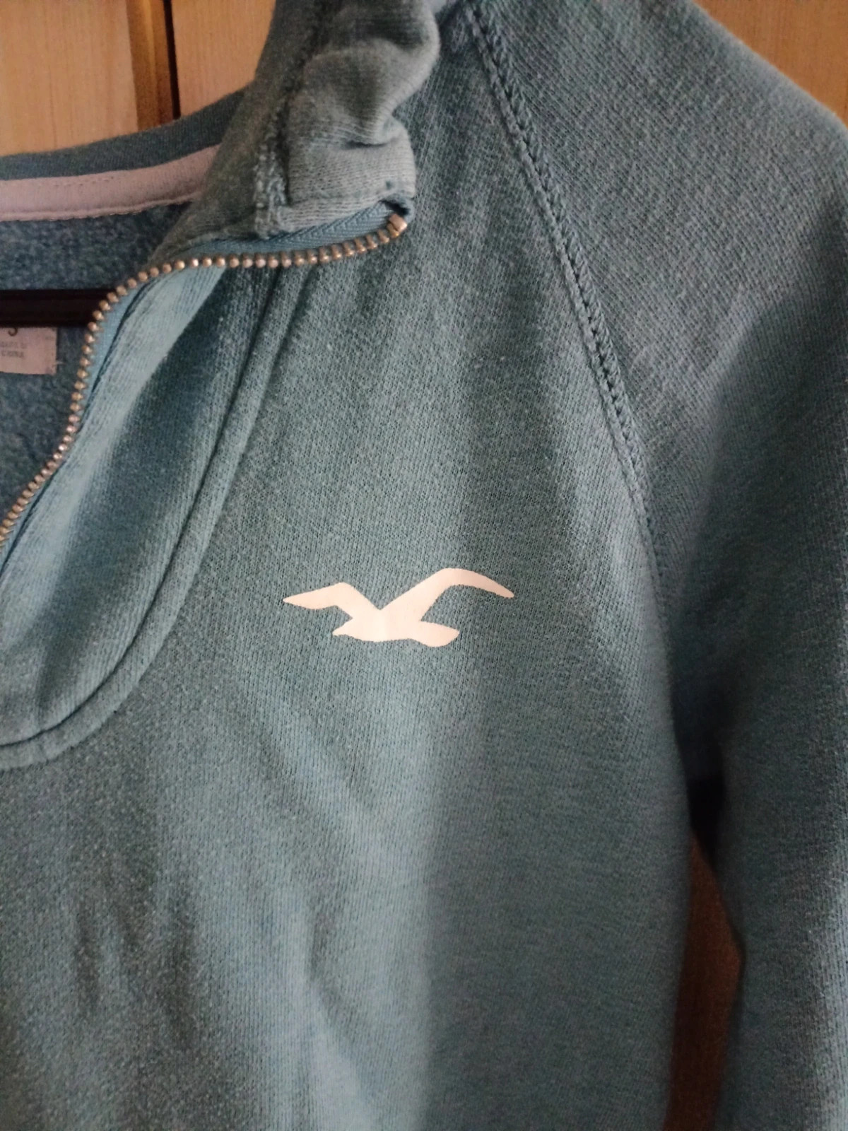 Hollister pulcsi 2