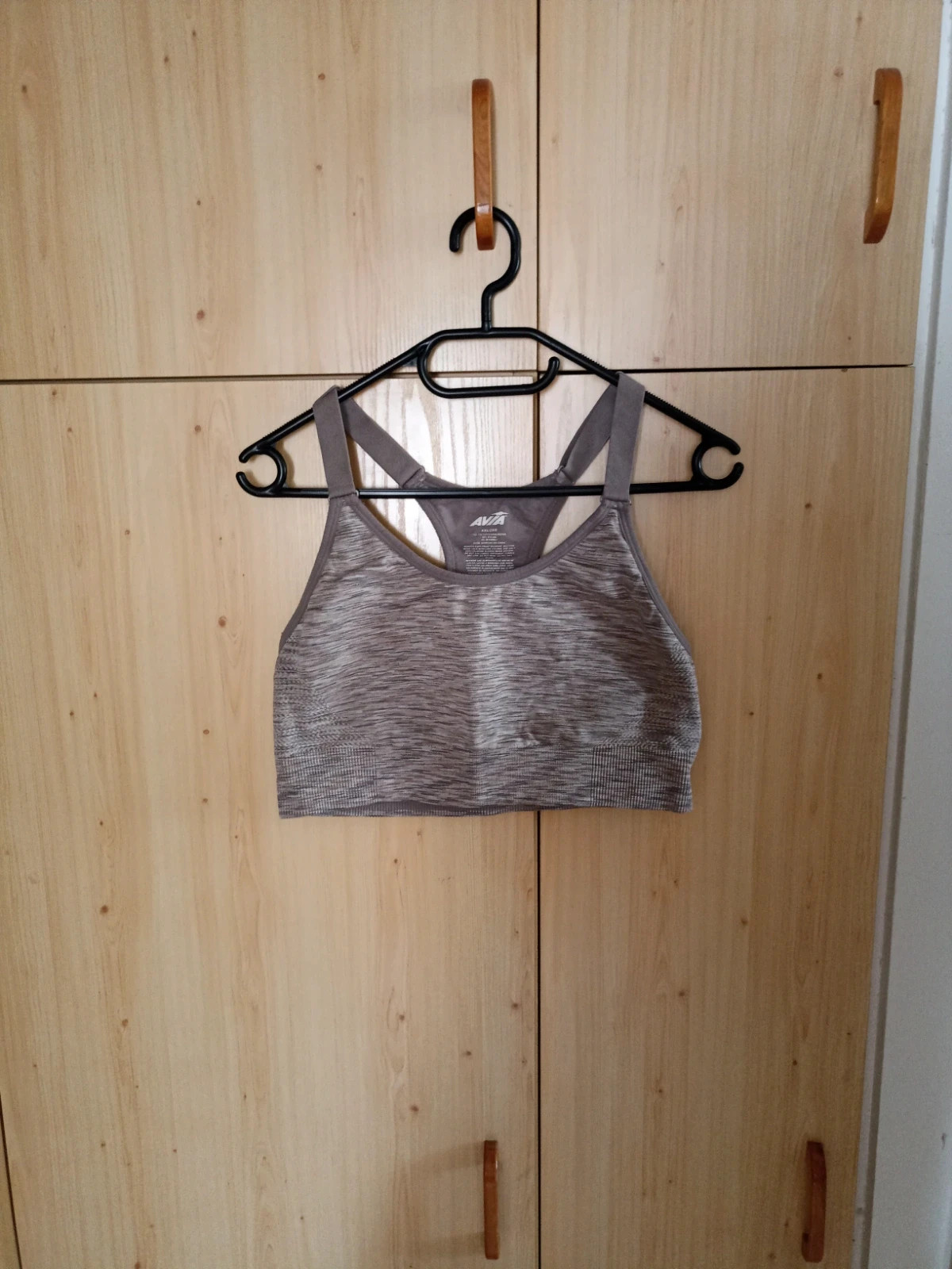Avia sportmelltartó 1