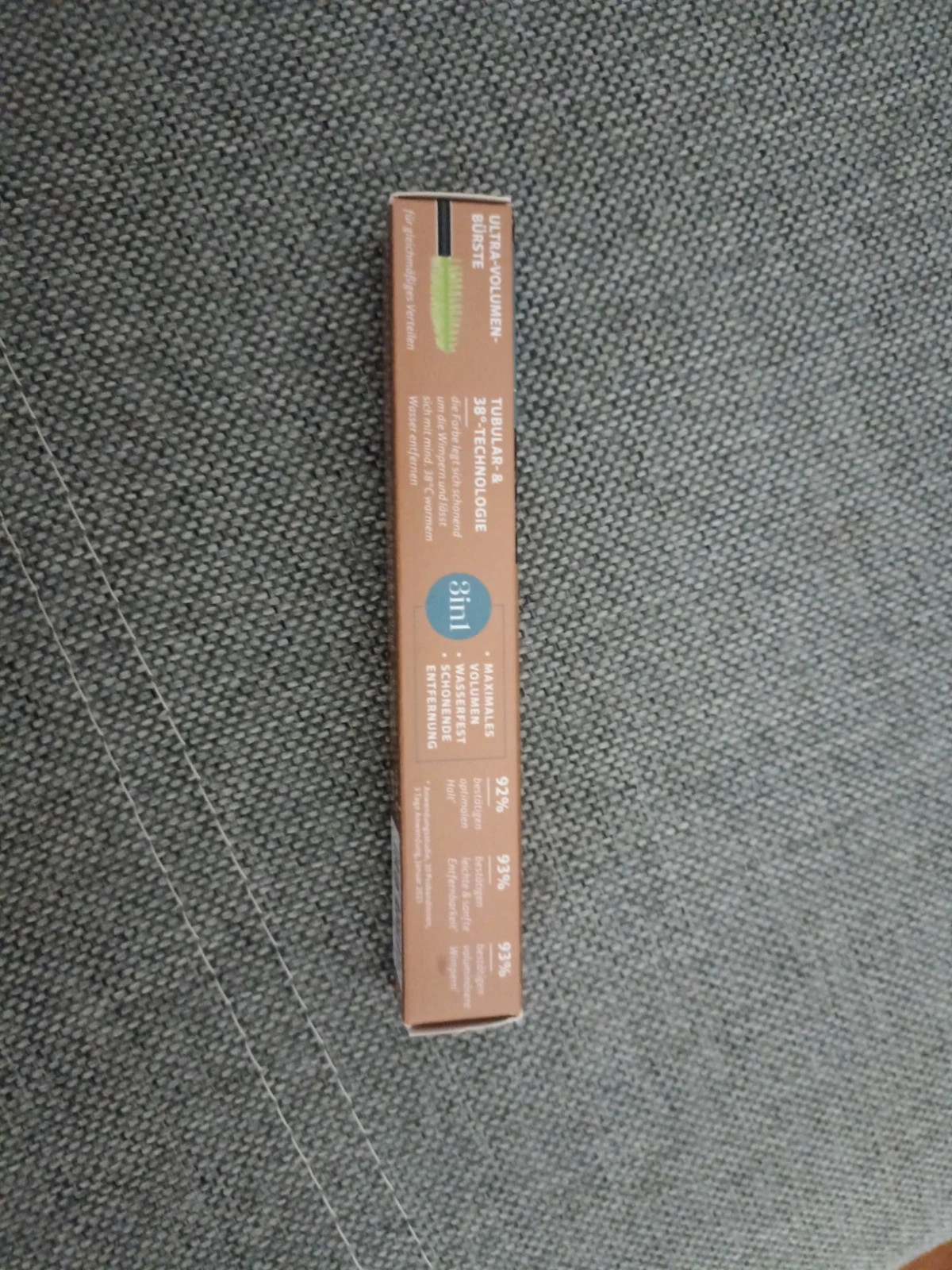 M.asam 38° waterproof mascara 2