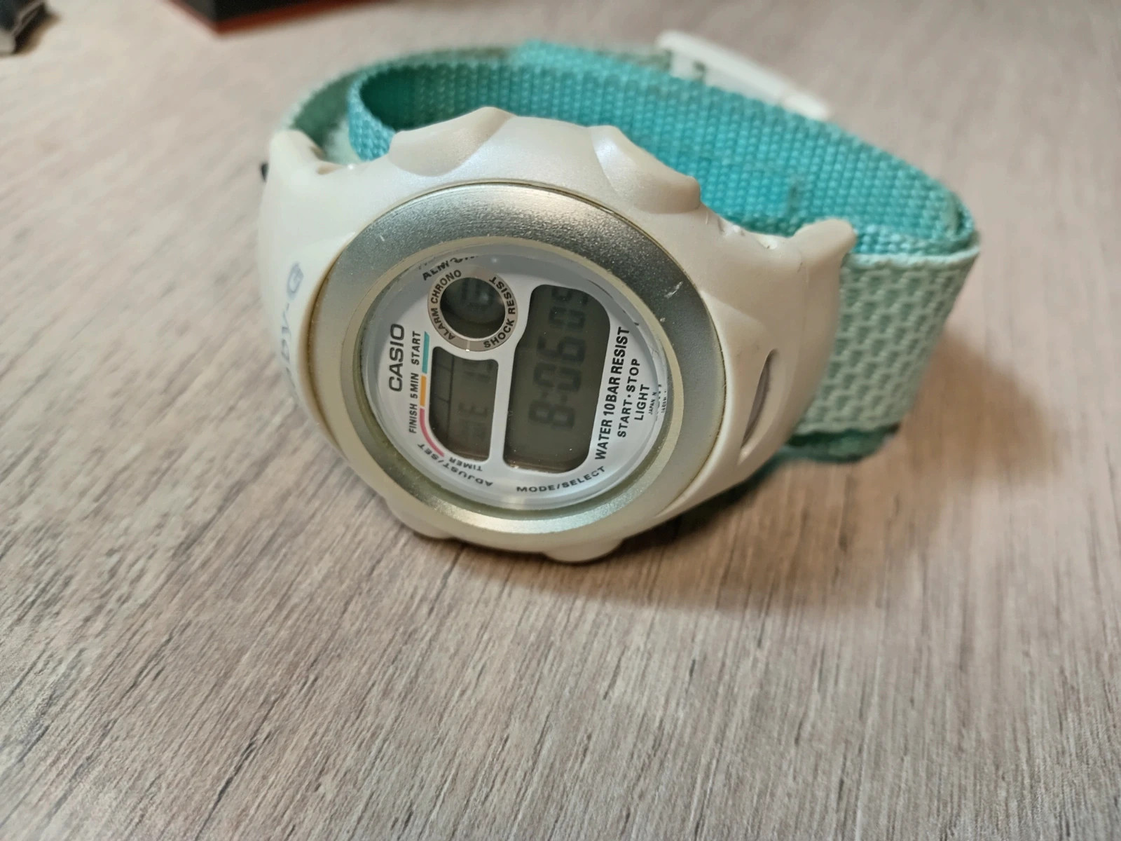 Casio Baby-G BG-380 4