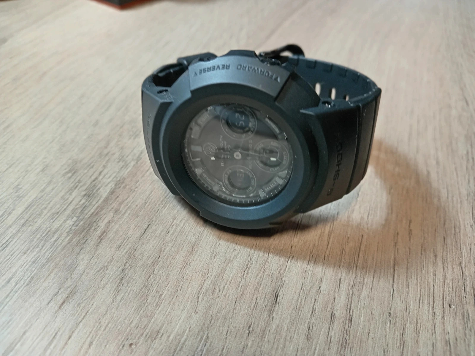 Casio G-shock AWG-M500BY 3